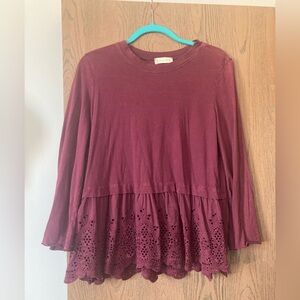 Long Sleeve Pendulum Lace Top
